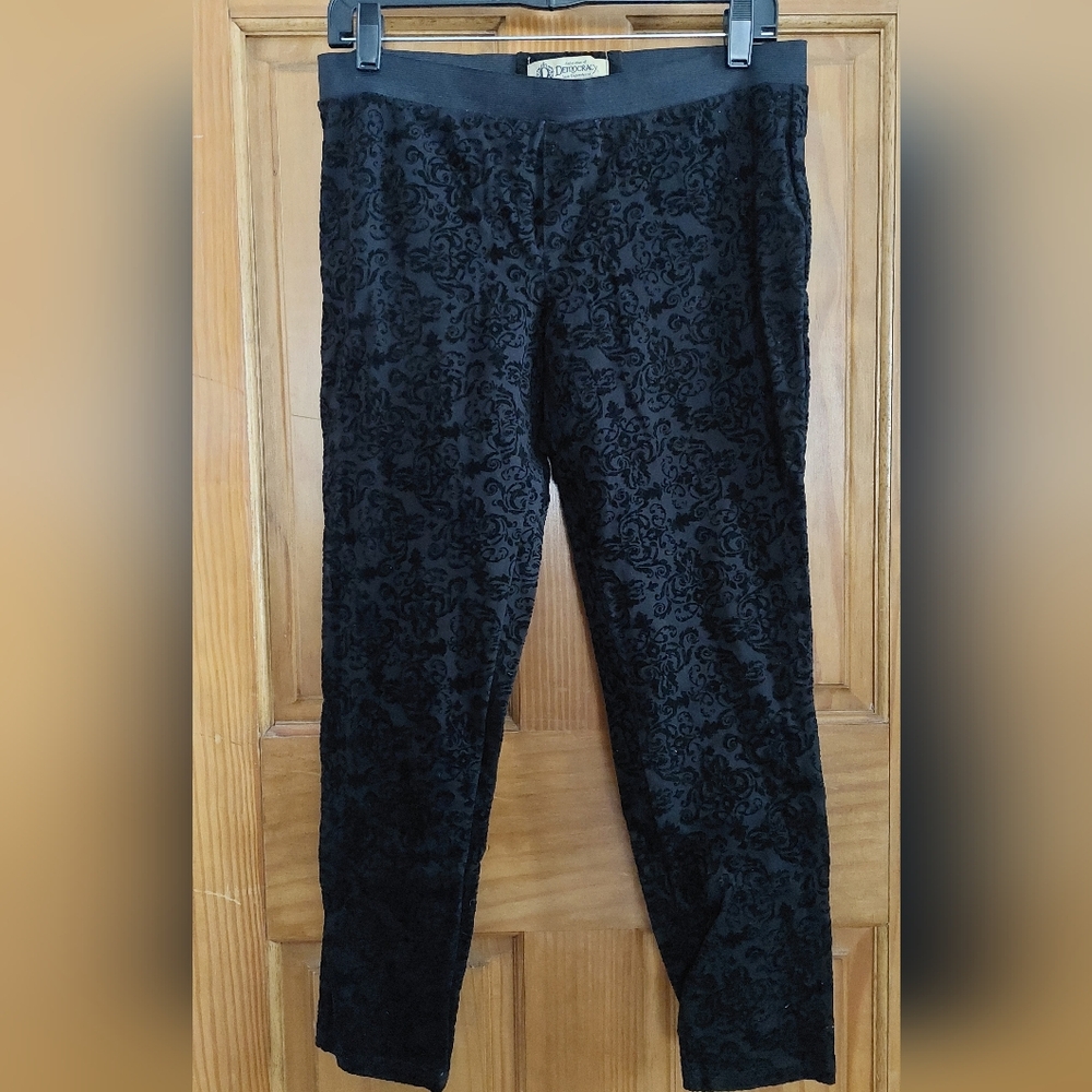 Democracy velvet pants Sz 8